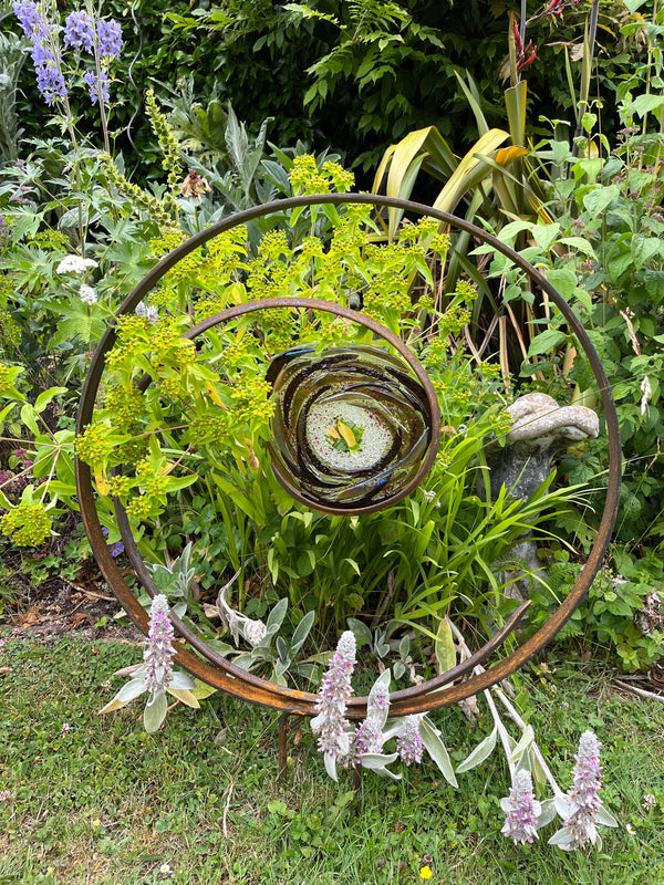 Whirlpool Garden Sculpture - Studio Shards